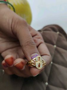 Elegant Gold Ring