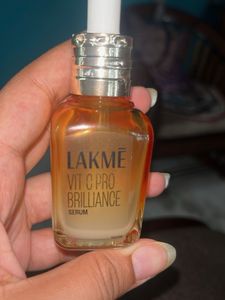 Lakme Vit C Pro Brilliance Serum