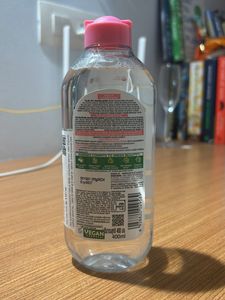 Garnier Micellar Cleansing Water