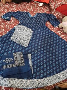 Elegant Printed Kurta Set