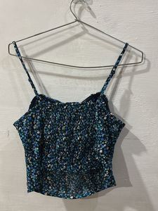 Elasticated crop top