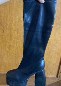 Black Boots Size 39