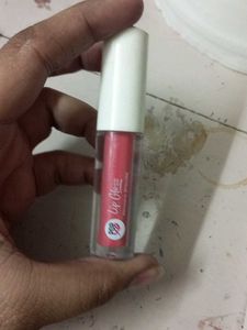 MyGlamm LIT Lipstick Pencil and lip gloss du