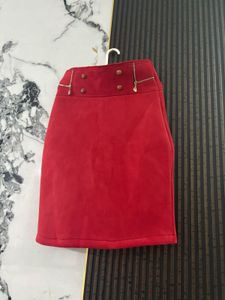 Pretty Red Straight Skirt 🎀💖