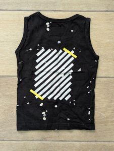 Sleeveless T-Shirt &amp; Jeans Set