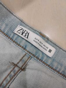 Distressed Wide Leg Jeans