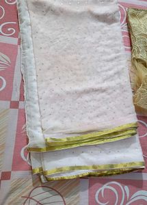 Saree With Redimade Blause