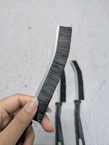 Gap Cleaning Brush