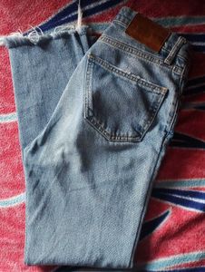 Zara SLIM Fit Jeans (Suitable For 5&#39;1-5&#39;2 Height)