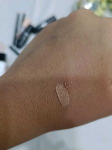 Mac Concealer