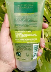 Simple Facewash