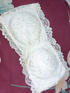 White Padded Tube Braaa Gud Condition