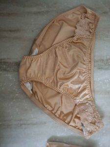 Set Of 4 Underpanties For Year 11 To 14 Old Girl