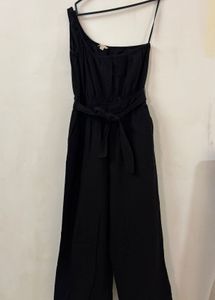 Black One-Shoulder Jumpsuit
