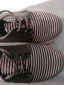 Brown platform shoes