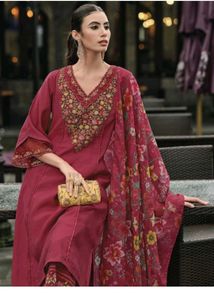 Embroidered Kurta Set