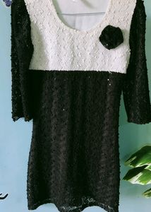 Women Solid Party Wear Top