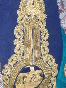 Elegant Blue Embroidered Kurta Set😊😍