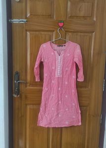 Straight Aavasa Kurta