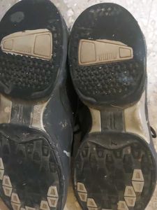 Selling Black Puma 9 Size