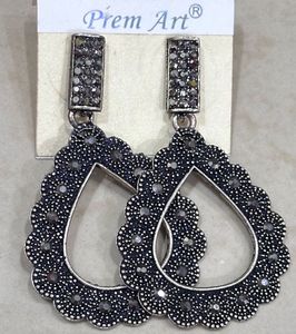 black paan-shaped earrings