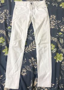 White New Skinny Jeans