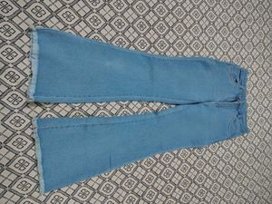 Bootcut Jean