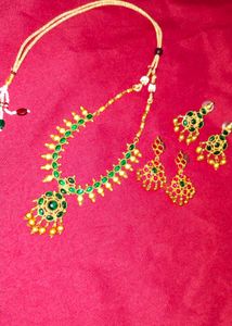 Traditional Jewellery Set