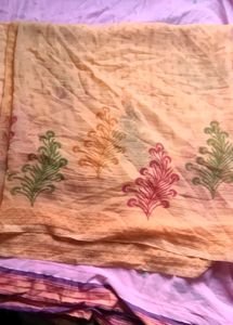 Beautiful Saree With Flowers Design