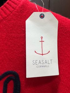 Red Graphic Print Pullover Sweater