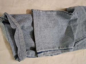 women high rise stretchable jeans