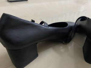 Black Vintage Leather Strap Heels