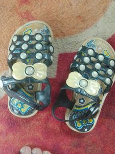 Sandal