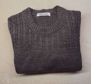 Calvin Klein Sweater