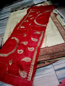 Banarasi Border Beautiful Saree With Blouse Piece
