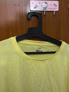 Yellow comfortable tshirt
