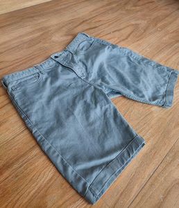 Dockers Grey Shorts For Summer Wear