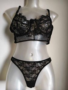 36"-38"Lace Lingerie Set