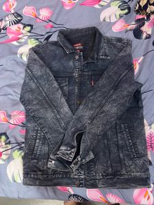 Levi&#39;s Denim Jacket