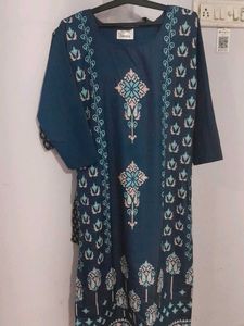 Dely Wear Kurti 40 PIECES Available