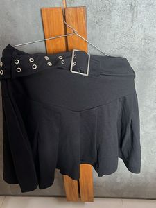 Goth Ready For The Rave