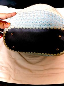 Cute Bucket Hand Bag.