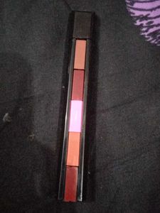 5-Shade Lipstick