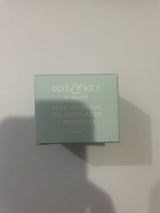 Dot &amp; Key Moisturiser