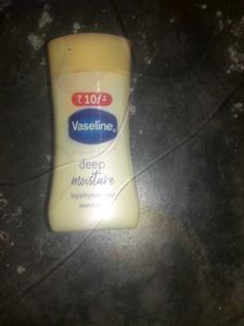 Vaseline Deep Moisture Lotion