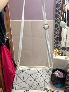 Sling bag