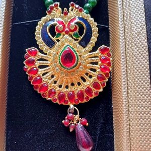 Elegant Beaded Necklace Set