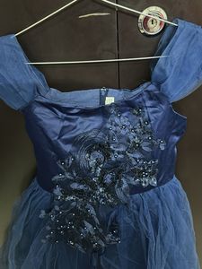 Elegant Blue Party Gown