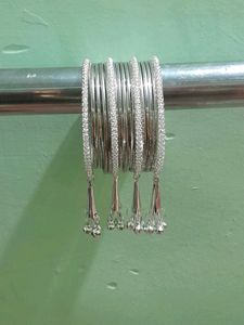 Woman Fancy White Bangles 1 Free 🎁🎁Gift