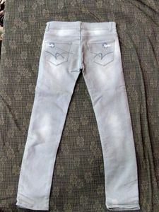 Stylish Grey Jeans
